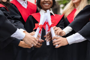 5 Essential Tips for New Graduates Entering the Workforce in 2025